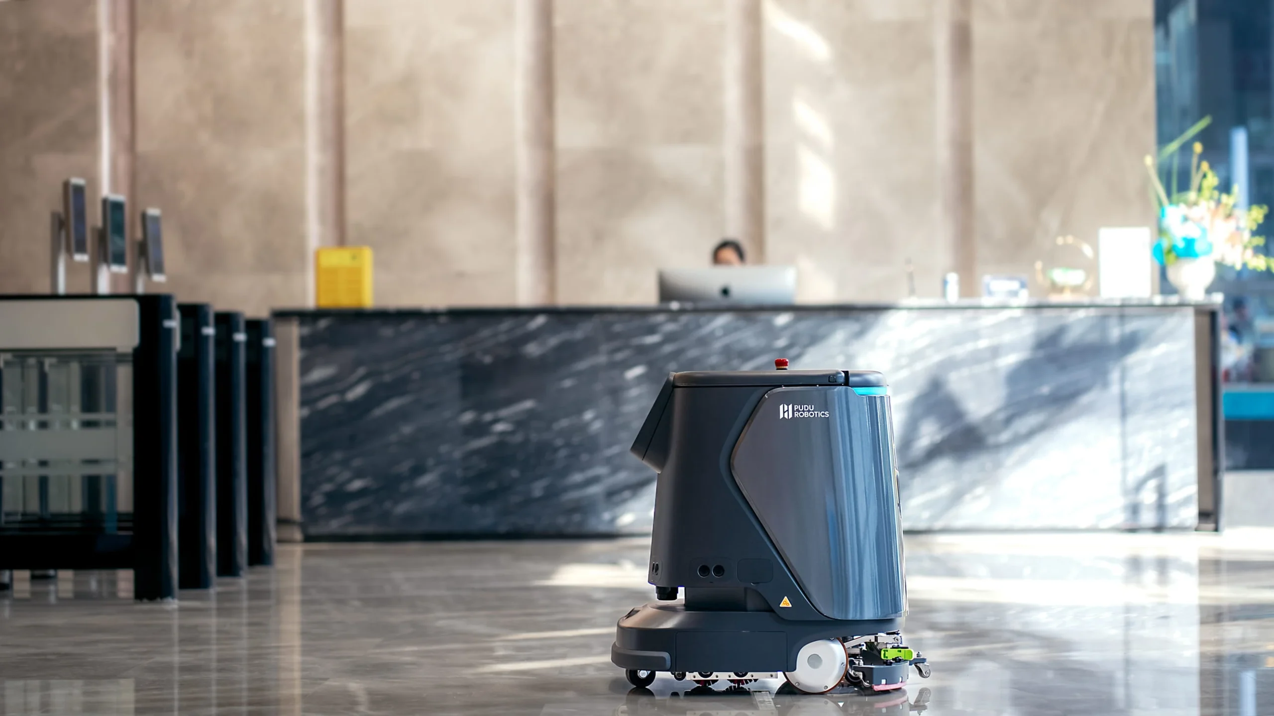 PUDU Robotik in einer professionellen Büro- und Gebäudeumgebung